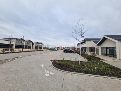 Location Commerces TOMBLAINE - Photo 2