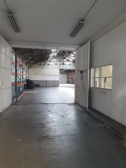Vente Utilisateur Activités Entrepôts NANCY - Photo 1