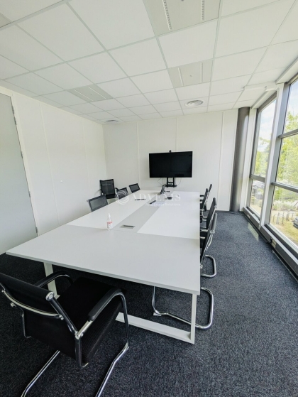 Advenis RES - Immobilier d'entreprises