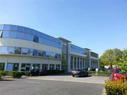 Location Bureaux CARQUEFOU - Photo 1