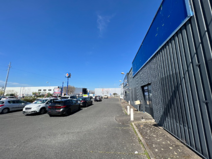 Location Commerces OLIVET - Photo 3