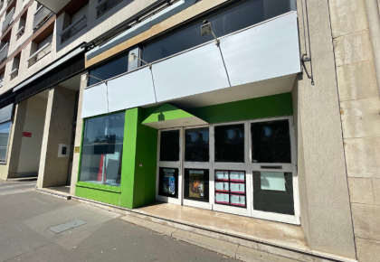 Location Commerces ORLEANS - Photo 1