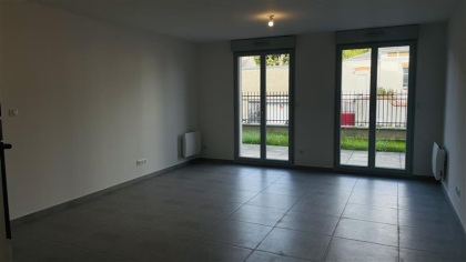 Vente Investisseur Bureaux SAINT JEAN DE BRAYE - Photo 1