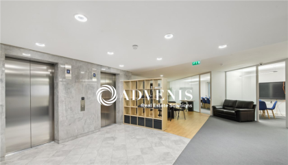 Location Bureaux CHARENTON LE PONT - Photo 1