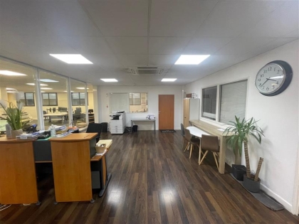 Location Bureaux MONTREUIL - Photo 1