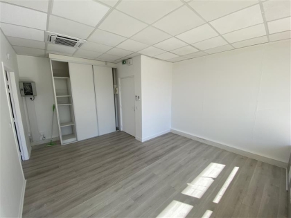 Advenis RES - Immobilier d'entreprises