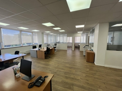 Advenis RES - Immobilier d'entreprises