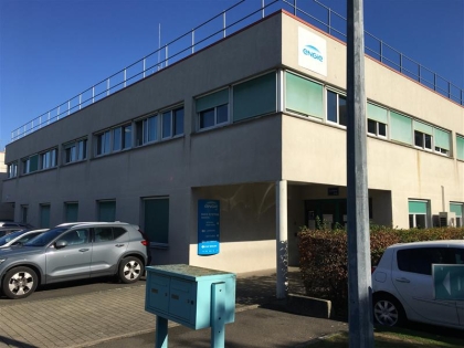 Location Bureaux et activités légères ACHERES - Photo 1