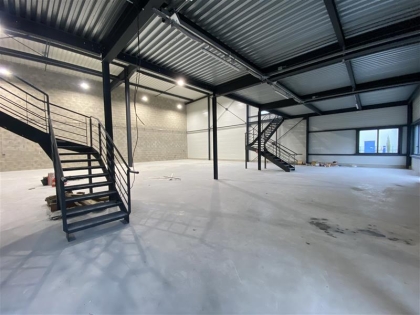 Vente Investisseur Activités Entrepôts POISSY - Photo 1