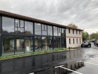 Location Bureaux VILLENEUVE LES BOULOC - Photo 1