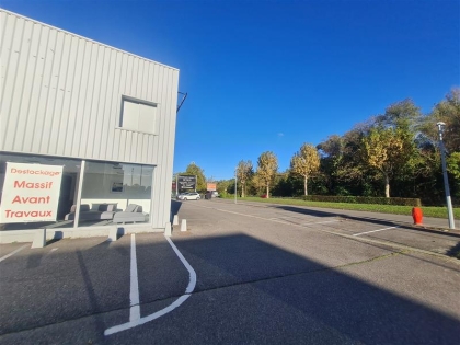 Location Commerces PORTET SUR GARONNE - Photo 1