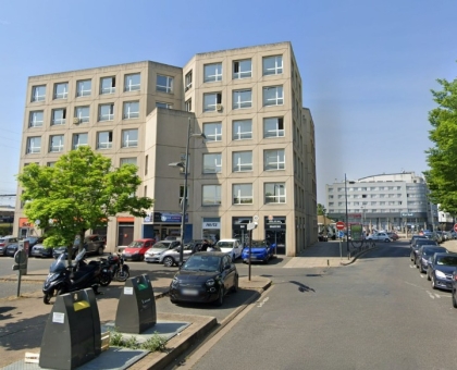 Location Bureaux SAINT PIERRE DES CORPS - Photo 2