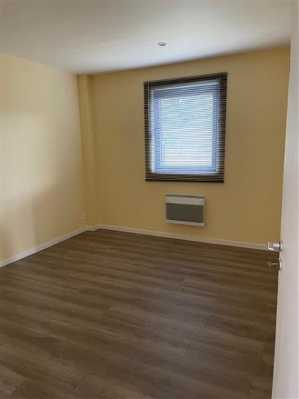 Location Bureaux LARCAY - Photo 3