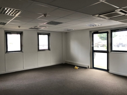 Location Bureaux SAINT AVERTIN - Photo 1