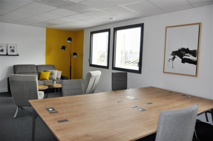 Location Bureaux FONDETTES - Photo 1