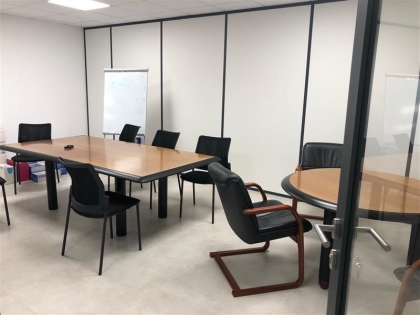 Vente Utilisateur Bureaux SAINT CYR SUR LOIRE - Photo 2