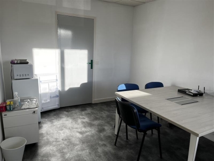 Location Bureaux SAINT AVERTIN - Photo 3