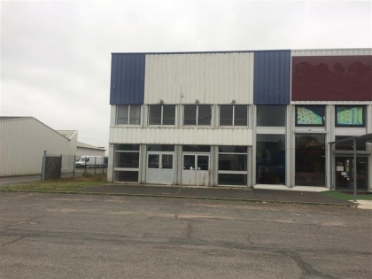 Location Commerces ROMORANTIN LANTHENAY - Photo 1