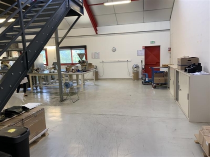 Vente Investisseur Activités Entrepôts SELLES SAINT DENIS - Photo 3