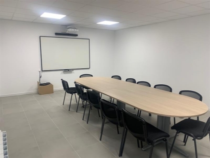 Location Bureaux SAINT CLAUDE DE DIRAY - Photo 2