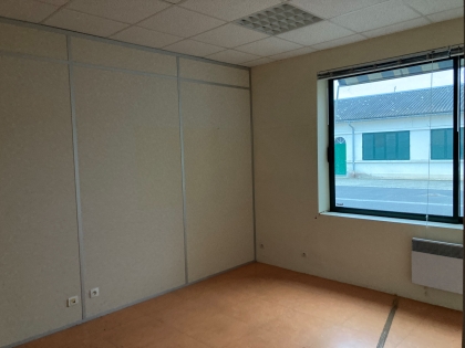 Advenis RES - Immobilier d'entreprises