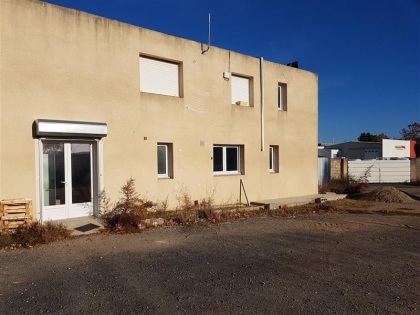 Location Bureaux PEZENAS - Photo 1