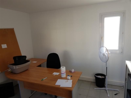 Location Bureaux PEZENAS - Photo 2