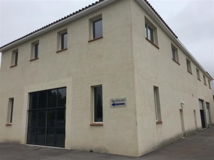 Location Bureaux JACOU - Photo 1