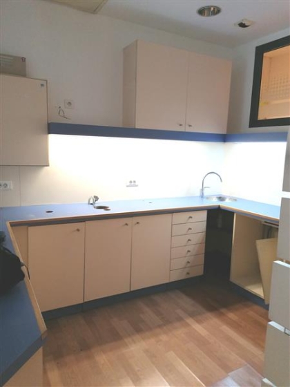 Location Commerces CASTELNAU LE LEZ - Photo 2