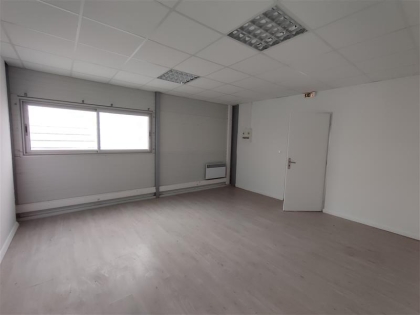 Advenis RES - Immobilier d'entreprises