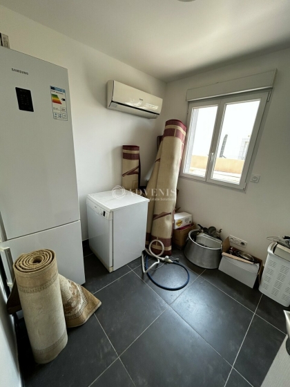 Advenis RES - Immobilier d'entreprises