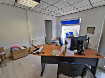Vente Investisseur Bureaux LAMBALLE - Photo 1