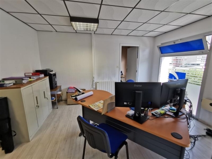 Vente Investisseur Bureaux LAMBALLE - Photo 2