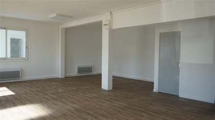 Location Activités Entrepôts SAINT BRIEUC - Photo 2