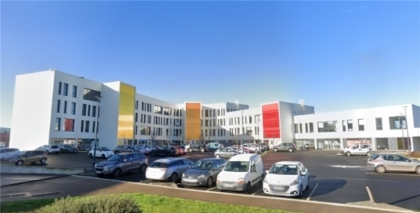 Location Commerces PLERIN - Photo 1