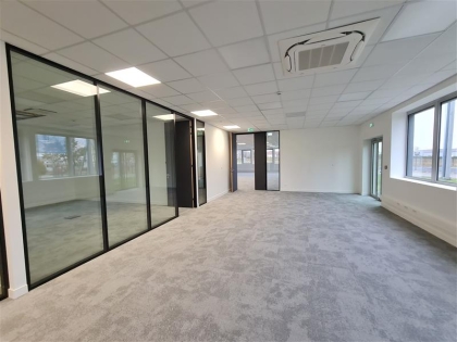Advenis RES - Immobilier d'entreprises