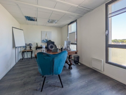 Advenis RES - Immobilier d'entreprises
