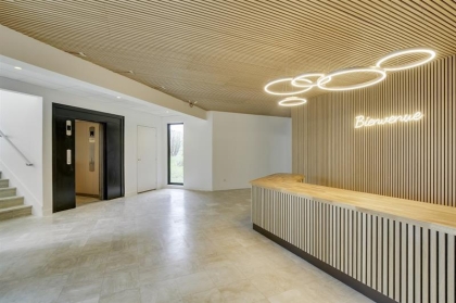 Location Bureaux MONTIGNY LE BRETONNEUX - Photo 1