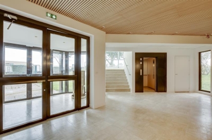Location Bureaux MONTIGNY LE BRETONNEUX - Photo 2
