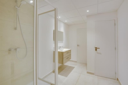 Location Bureaux MONTIGNY LE BRETONNEUX - Photo 3