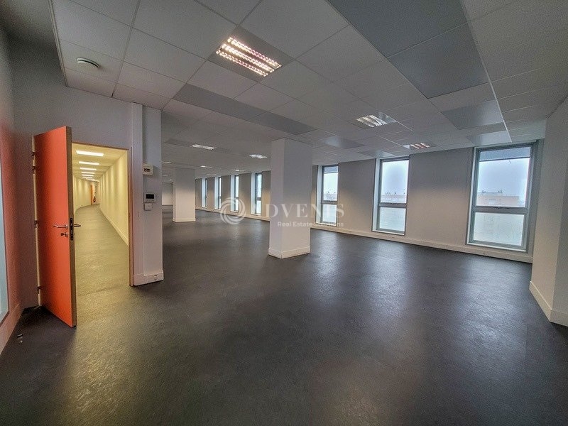 Location Bureaux ARGENTEUIL (95100) - Photo 10