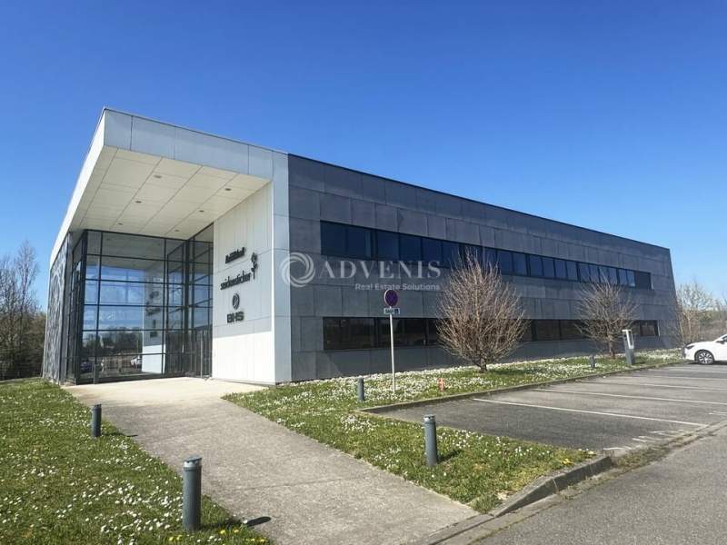 Location Bureaux BERNOLSHEIM (67170) - Photo 1