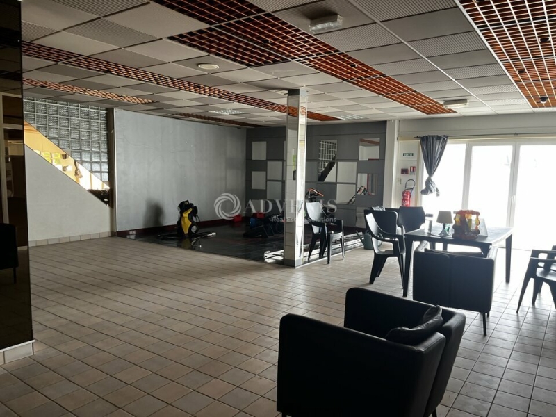 Vente Investisseur Activités Entrepôts ITTENHEIM (67117) - Photo 5