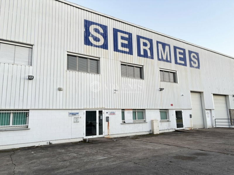 Location Entrepôts STRASBOURG (67100) - Photo 1