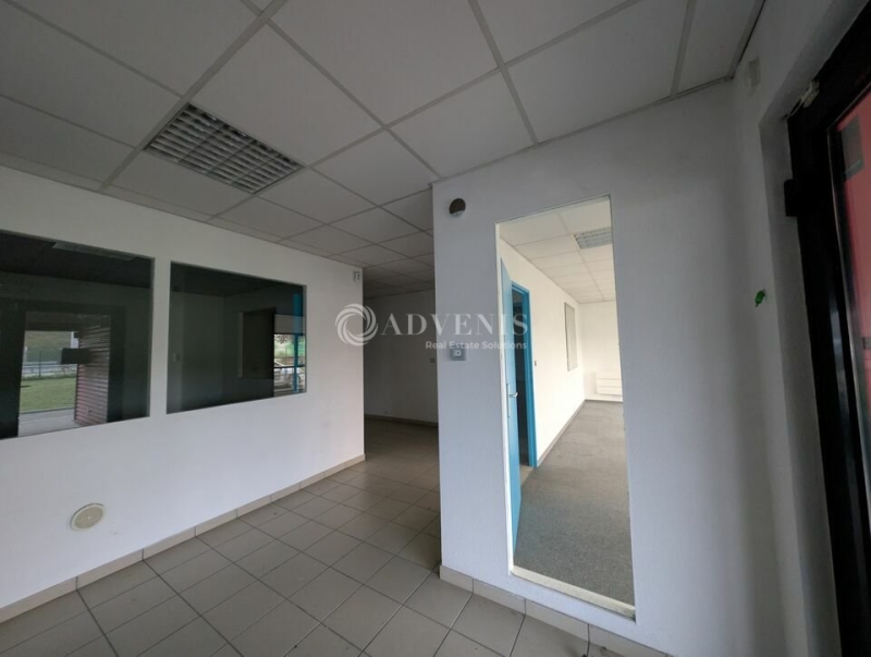 Vente Investisseur Bureaux MUNDOLSHEIM (67450) - Photo 3