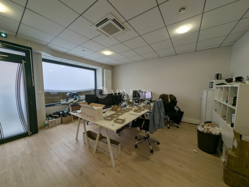 Location Commerces STRASBOURG (67000) - Photo 3
