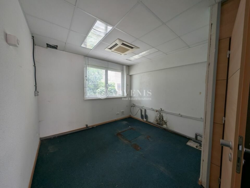 Location Commerces STRASBOURG (67100) - Photo 7