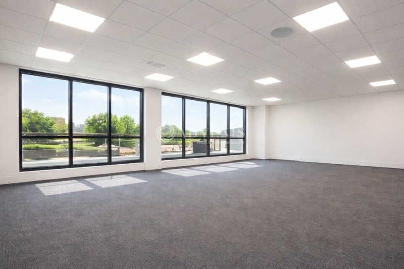 Vente Investisseur Bureaux NÎMES (30900) - Photo 1