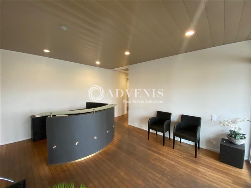 Vente Investisseur Bureaux BRUGES (33520) - Photo 3