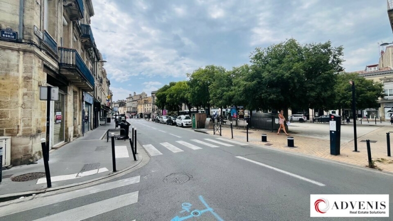 Location Commerces BORDEAUX (33300) - Photo 4